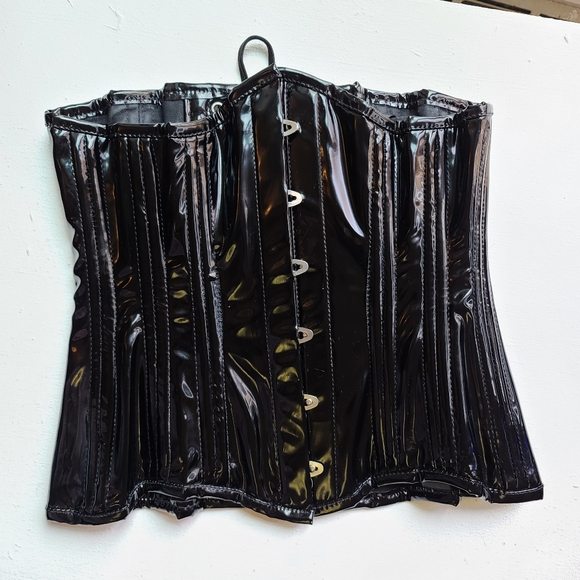 Steel Boned Patent Heavy Underbust Corset - Picture 1 of 7